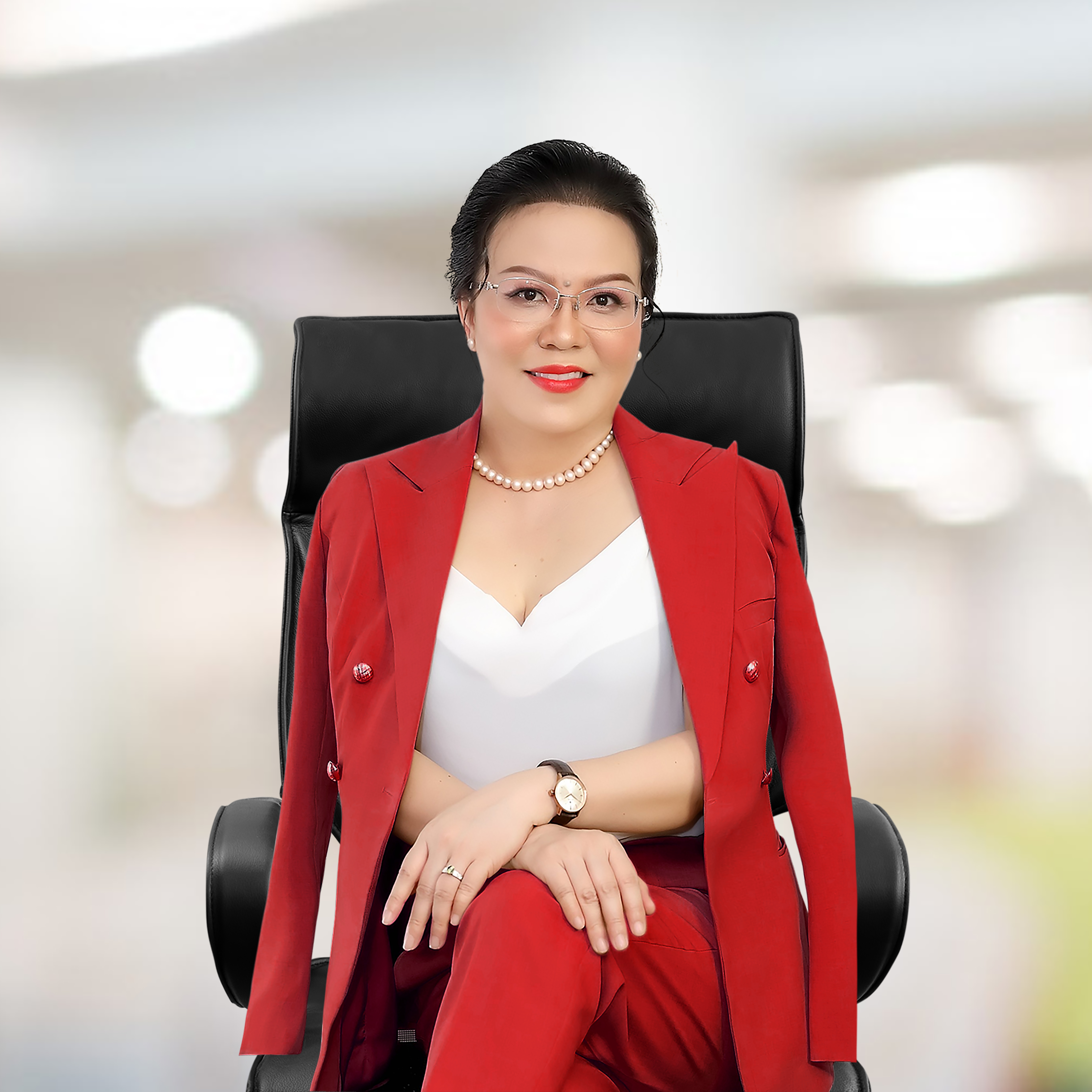 Nguyễn Thị Kh&#225;nh Huệ - Gi&#225;m đốc Trung t&#226;m chăm s&#243;c v&#224; điều trị da DR Huệ: “Kinh doanh l&#224; g&#243;p th&#234;m việc l&#224;m &#253; nghĩa cho cộng đồng” - Ảnh 1