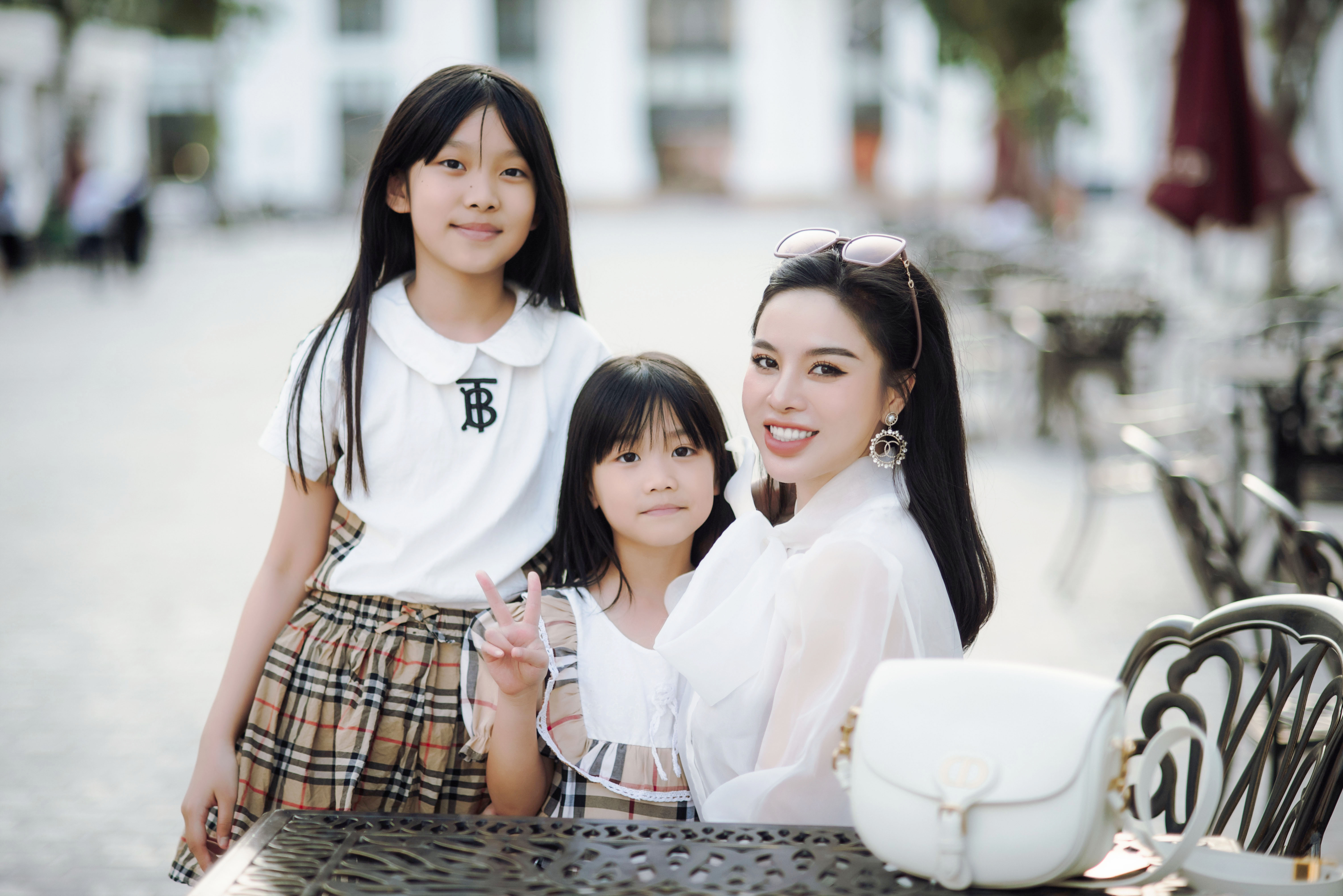 Nữ ho&#224;ng doanh nh&#226;n L&#234; Thị &#193;nh - CEO Thương hiệu Mỹ phẩm Yuby Lab: Kiến tạo cuộc đời ho&#224;n mỹ cho cộng đồng phụ nữ - Ảnh 3