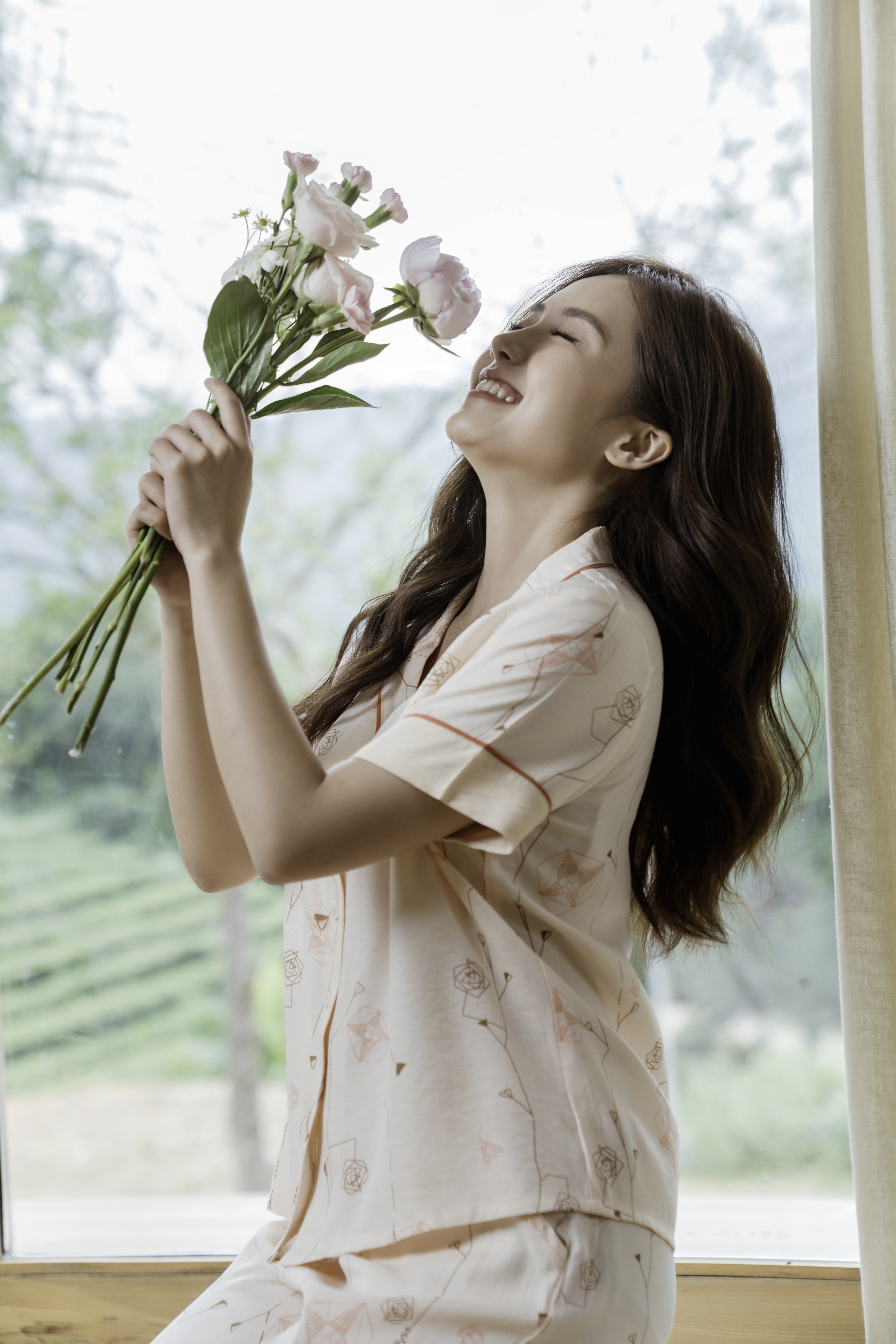 Thời trang Winny:  Kh&#244;ng ngừng thay đổi v&#236; kh&#225;ch h&#224;ng - Ảnh 11