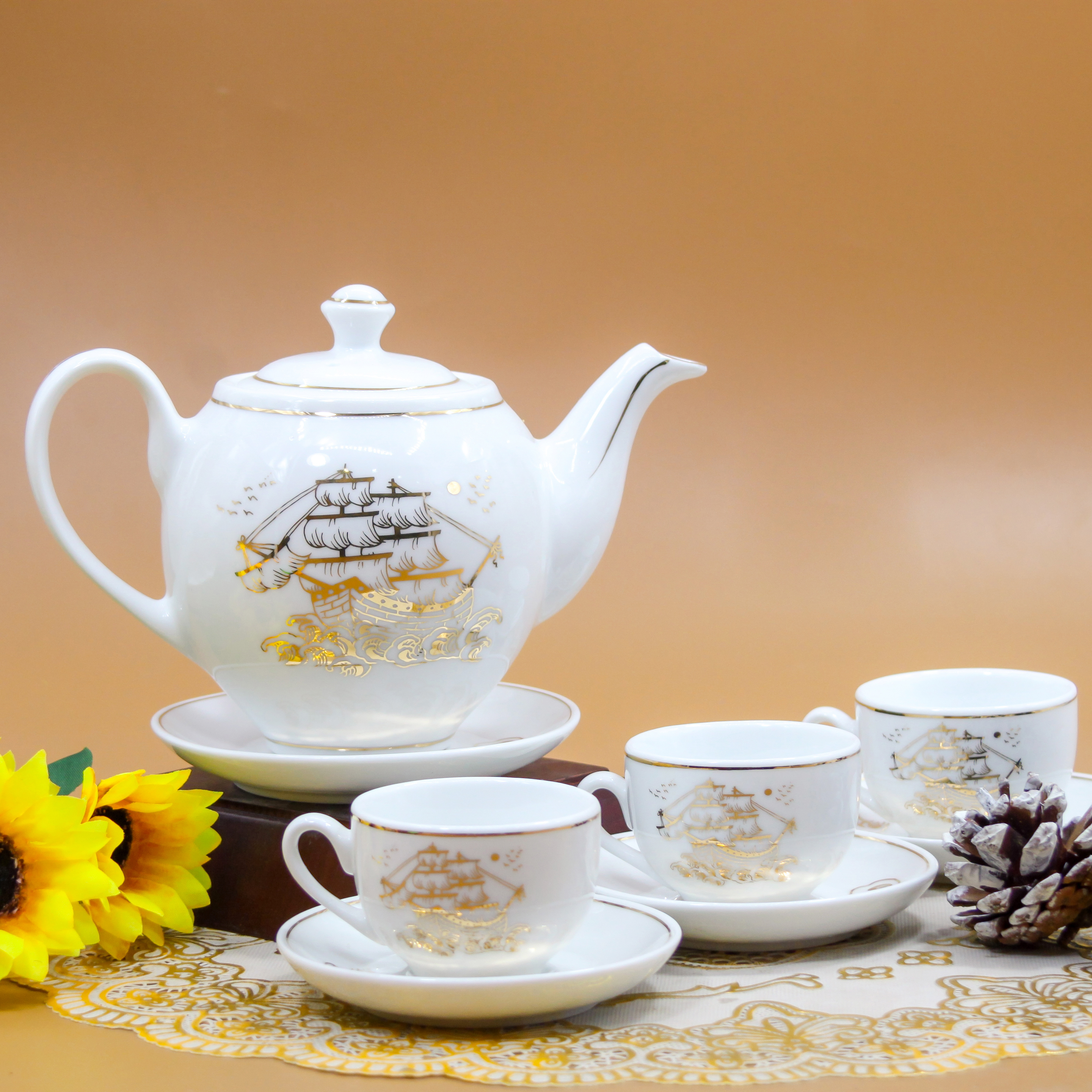 Gốm sứ Th&#224;nh C&#244;ng: Tinh hoa gốm Việt   - Ảnh 1