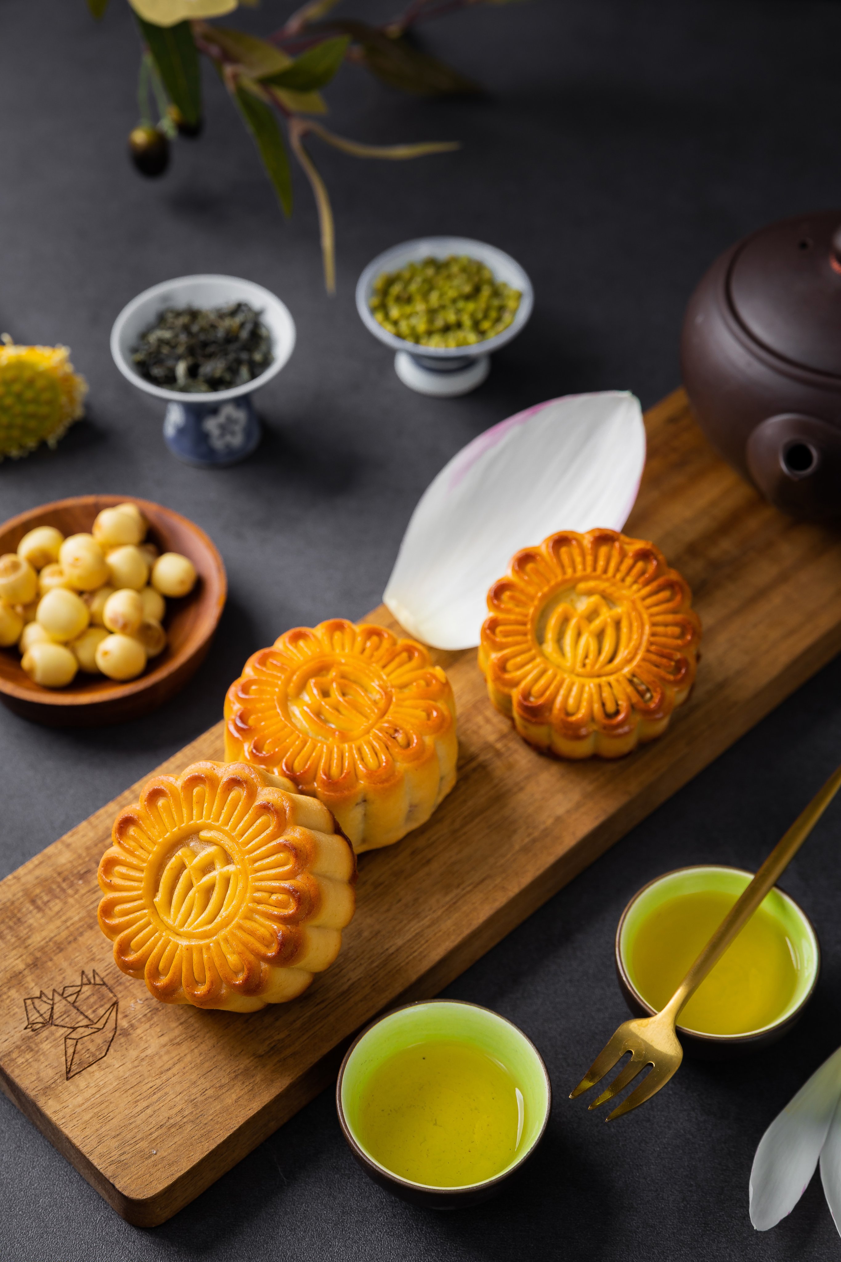 B&#225;nh trung thu Bảo Ngọc: Ấm t&#236;nh người Việt - Ảnh 3