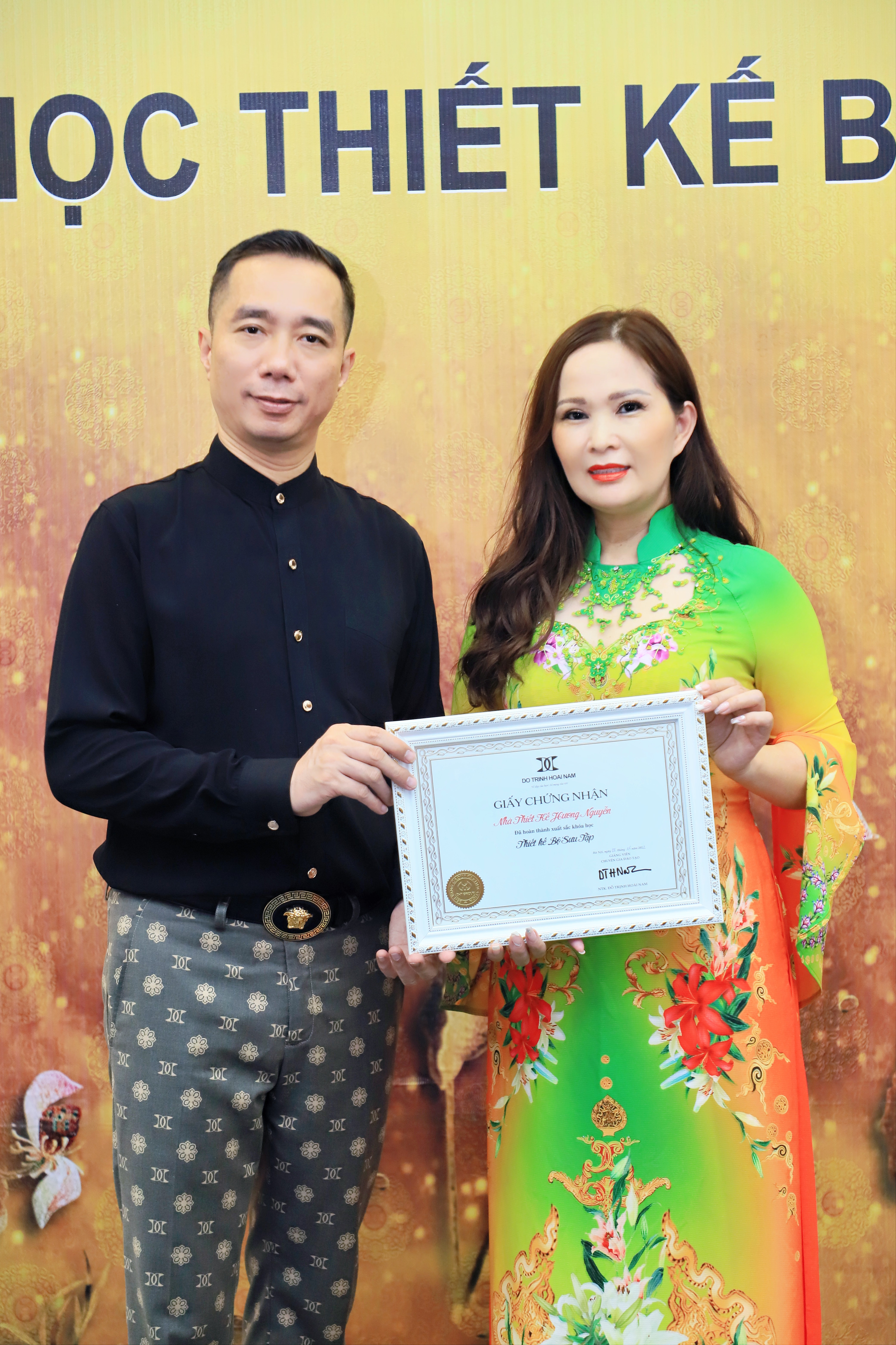 Thật may t&ocirc;i c&oacute; cơ duy&ecirc;n gặp được một người Thầy l&agrave; NTK Đỗ Trịnh Ho&agrave;i Nam đ&atilde; gi&uacute;p cho t&ocirc;i thực hiện được giấc mơ của m&igrave;nh