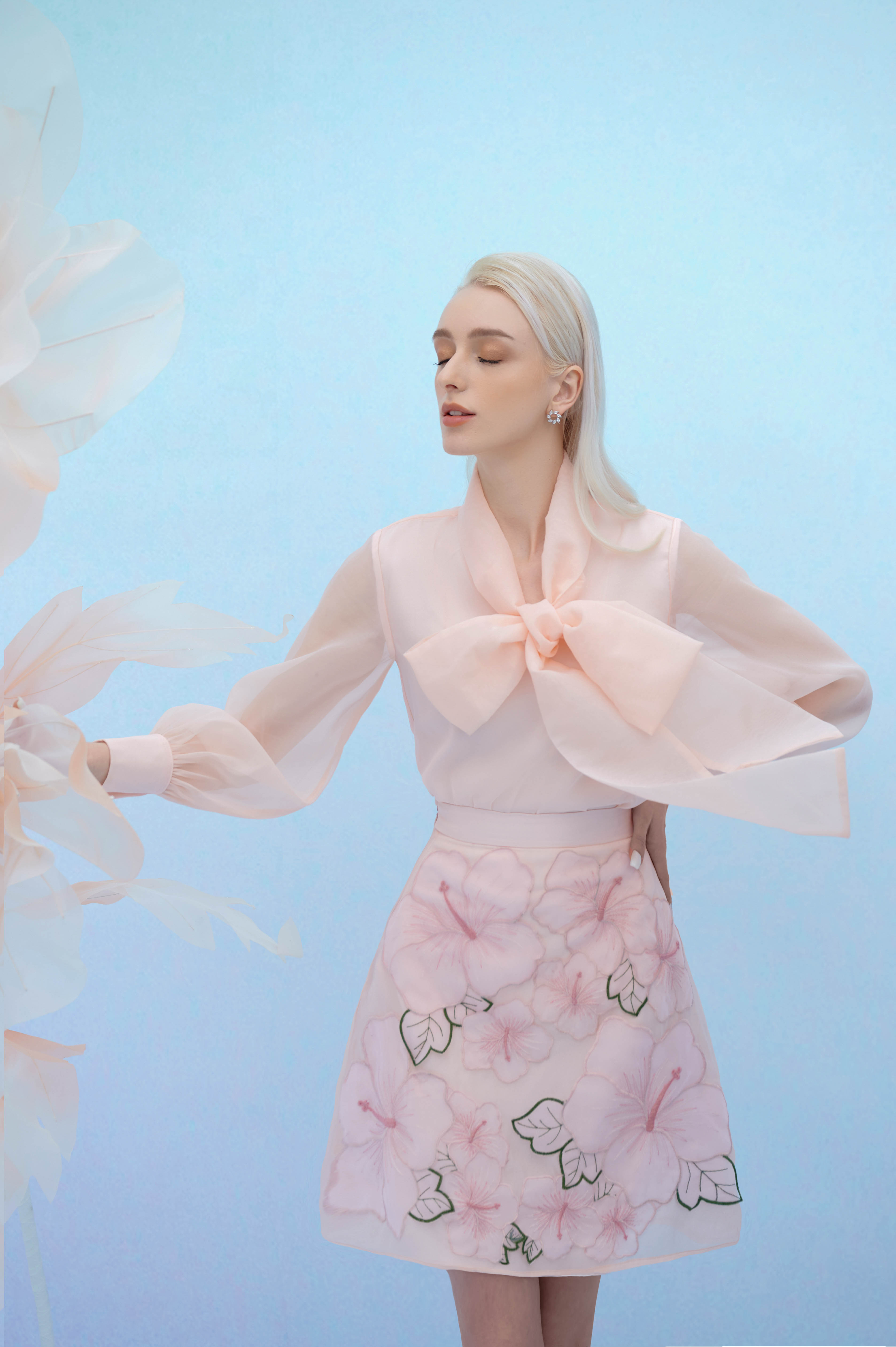 L&#233;a Rosa Fall 2021: Thanh lịch &amp; nữ t&#237;nh  - Ảnh 2