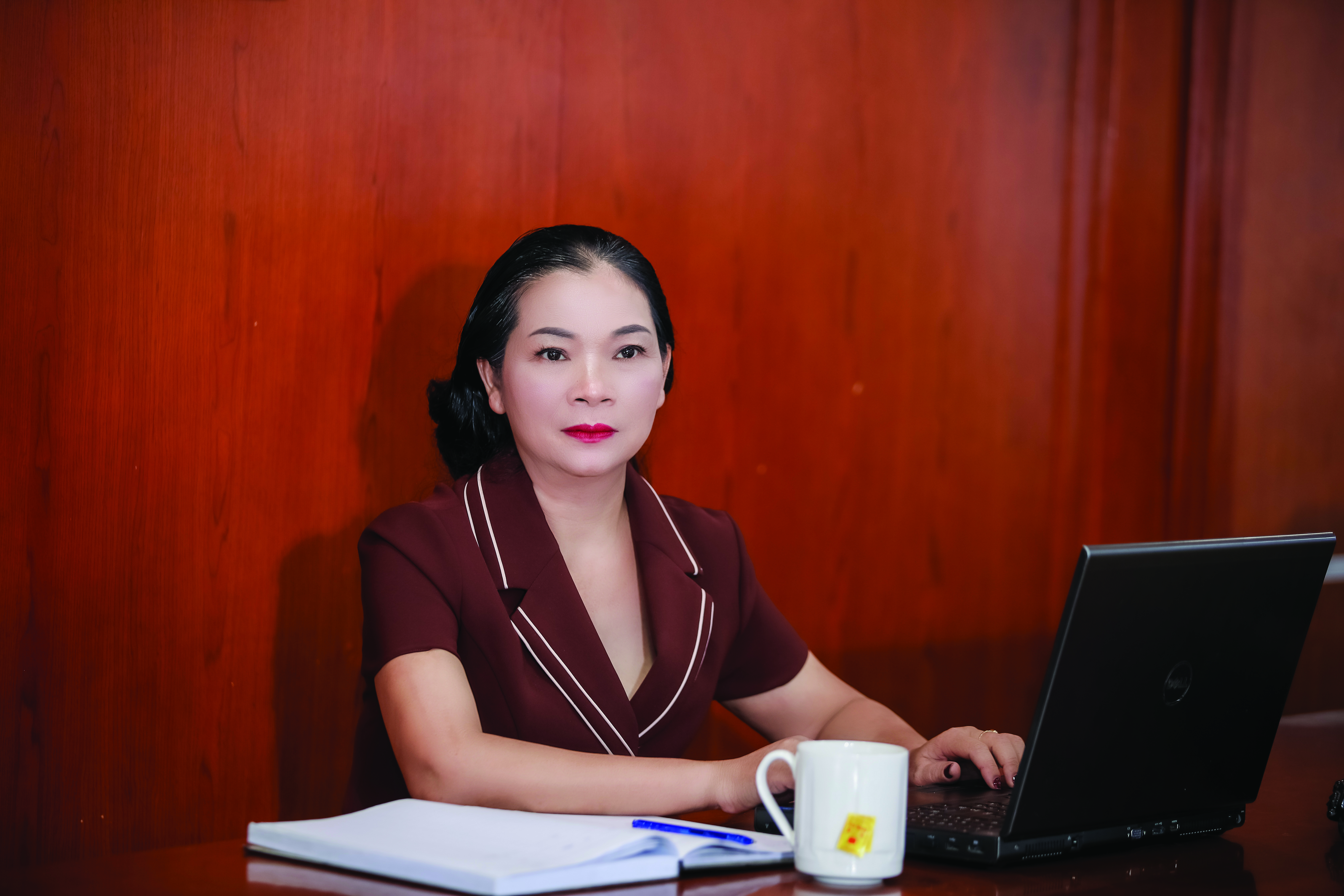 B&agrave; Ho&agrave;ng Thị Thanh