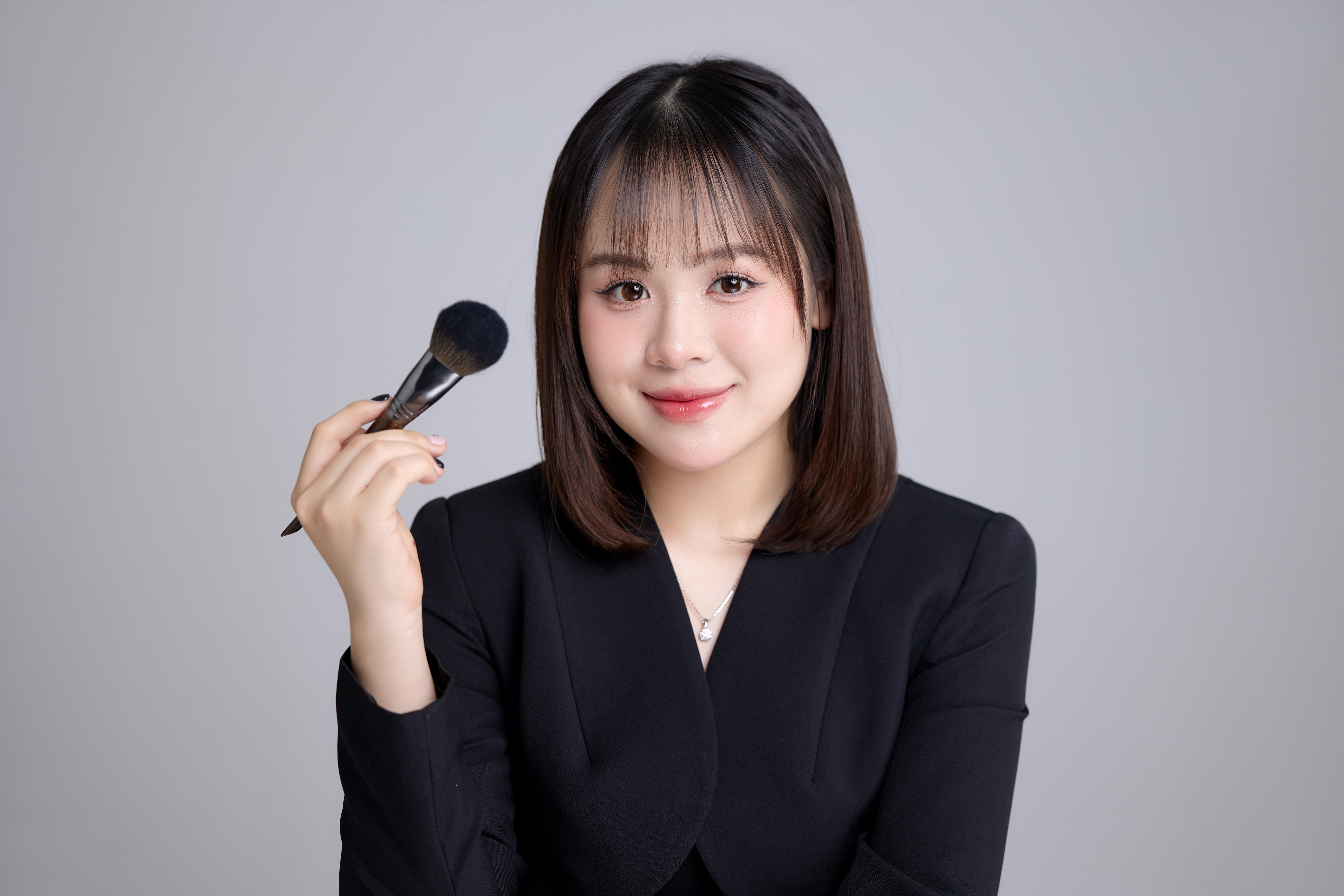 Nguyễn Thị Oanh - Chủ thương hiệu Oanh Paii MakeUp &amp; Academy: D&#225;m theo đuổi đam m&#234;, th&#224;nh c&#244;ng sẽ đến - Ảnh 3