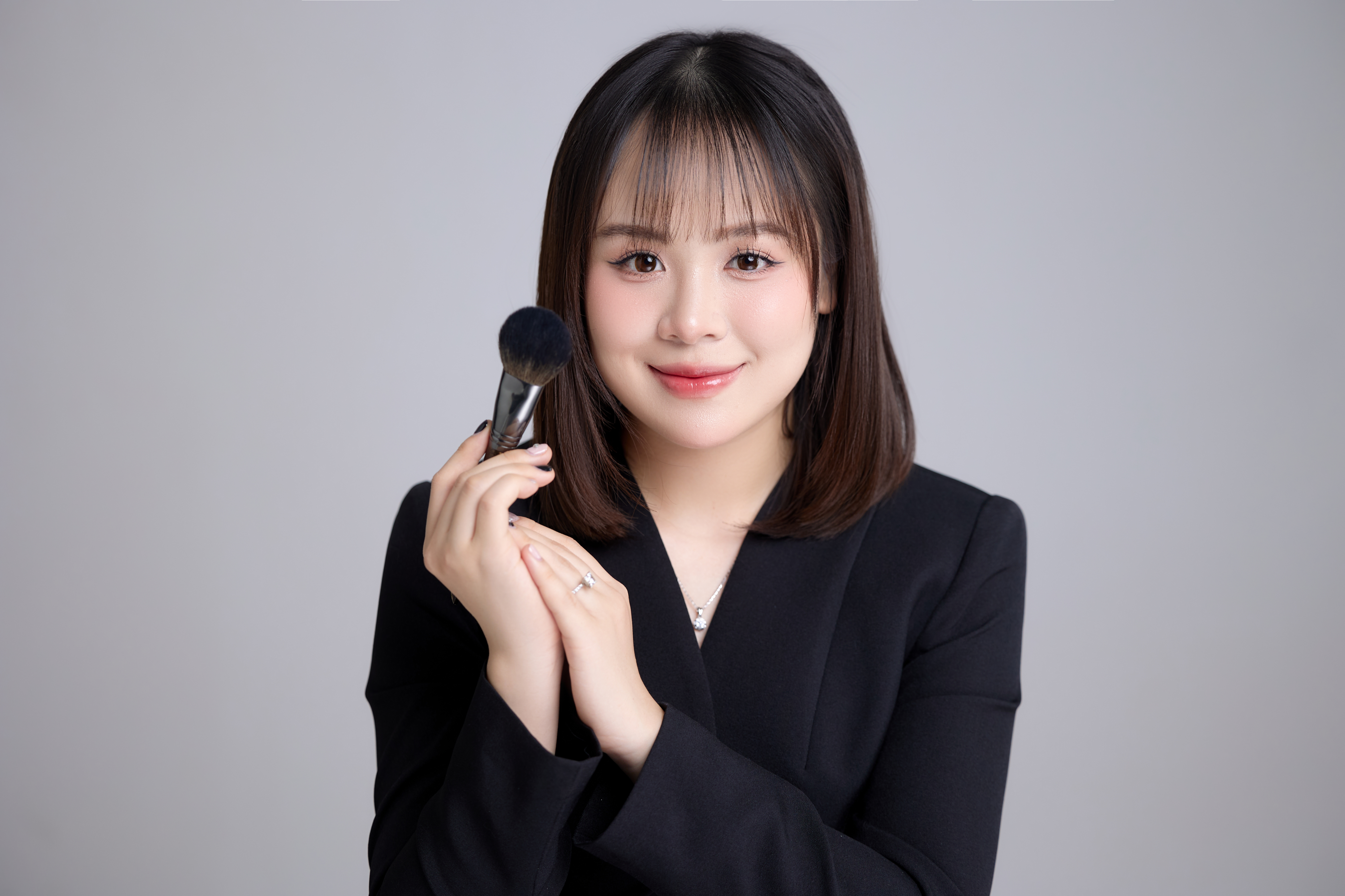 Nguyễn Thị Oanh - Chủ thương hiệu Oanh Paii MakeUp &amp; Academy: D&#225;m theo đuổi đam m&#234;, th&#224;nh c&#244;ng sẽ đến - Ảnh 4