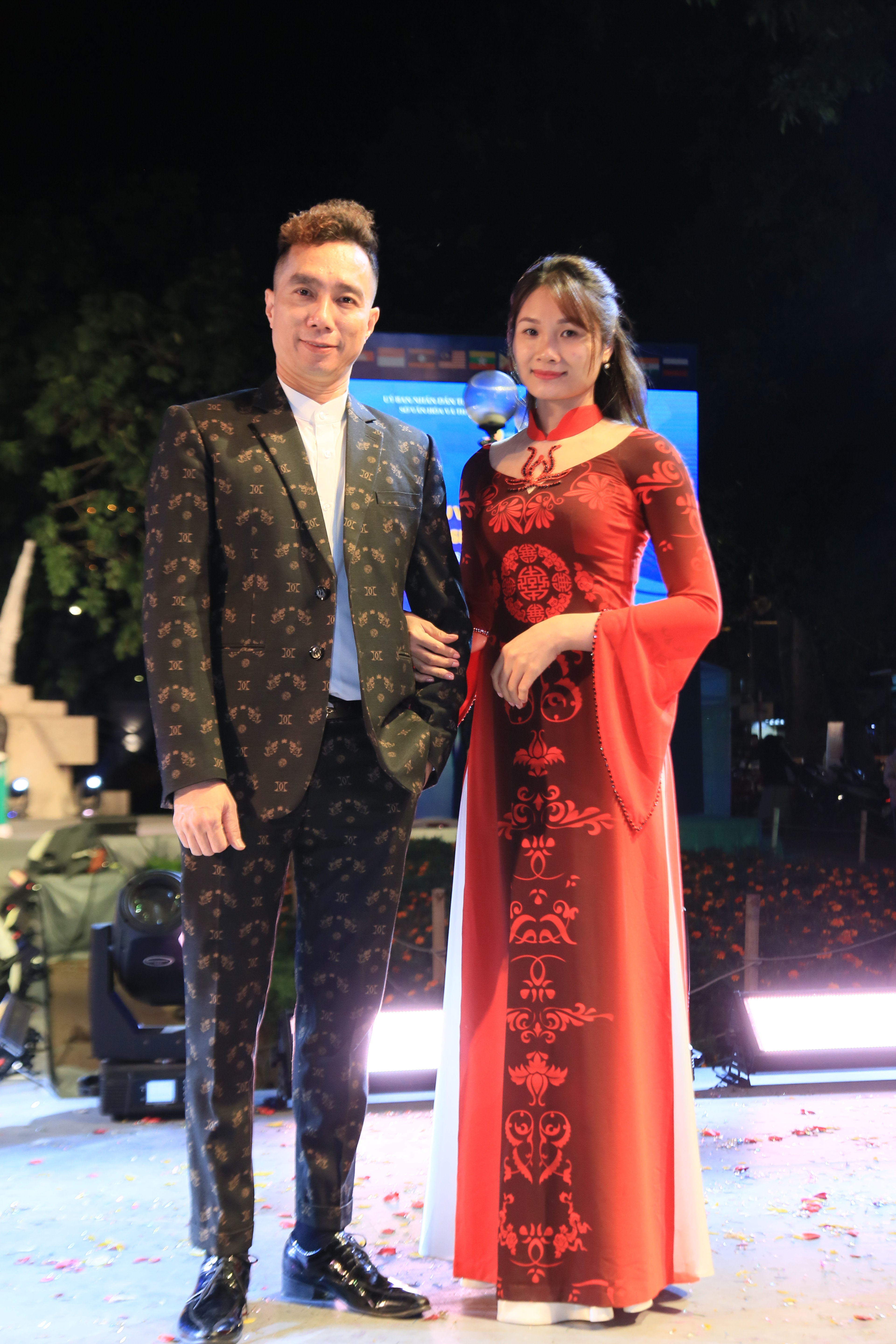 Thời trang Sen V&#224;ng: T&#244;n vinh di sản Việt trong Chương tr&#236;nh “Giao lưu Văn h&#243;a - Nghệ thuật c&#225;c nước Asean mở rộng&quot;  - Ảnh 4
