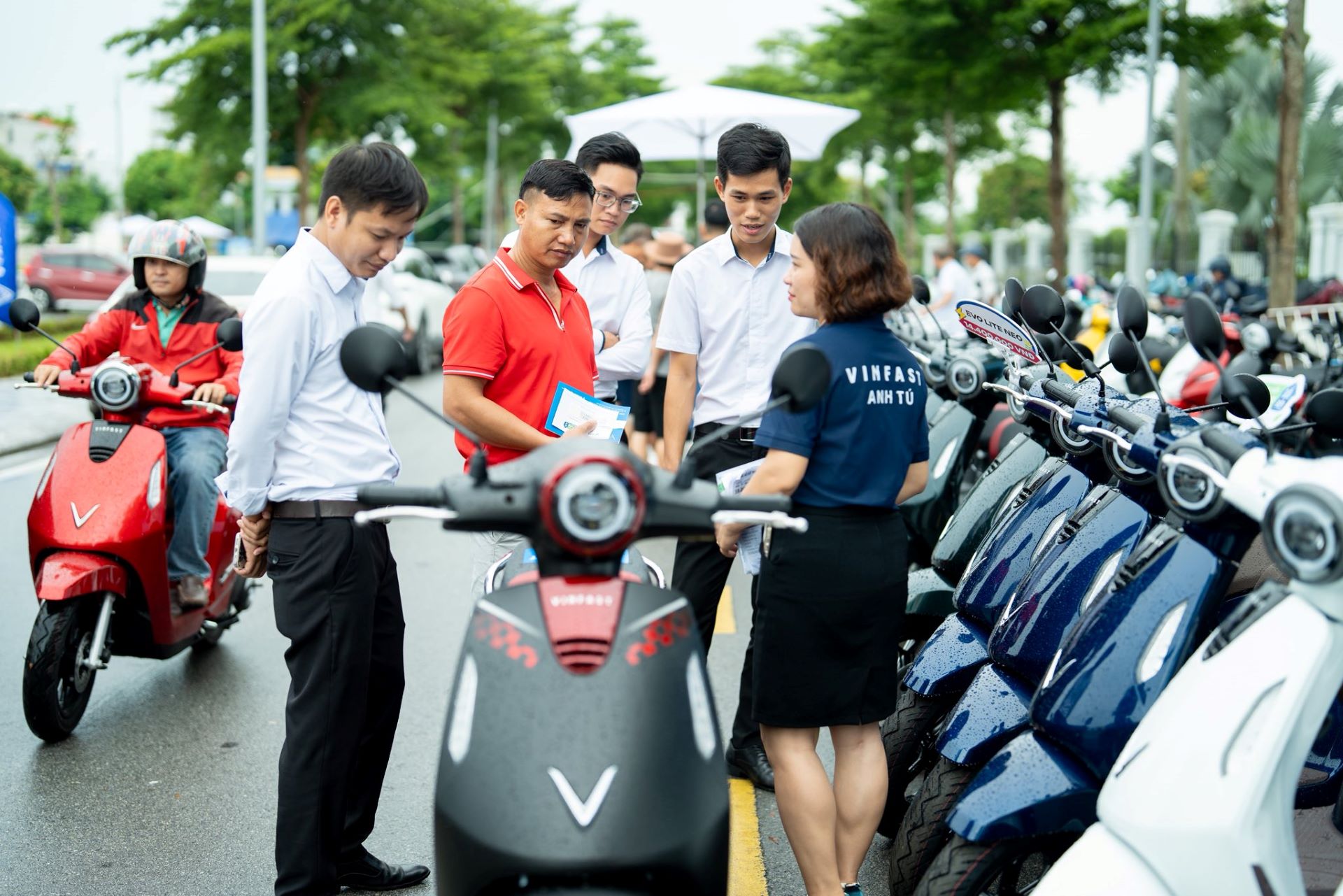 Xe máy điện học sinh chất lượng lên ngôi, VinFast Evo Lite Neo chiếm ưu thế - Ảnh 2