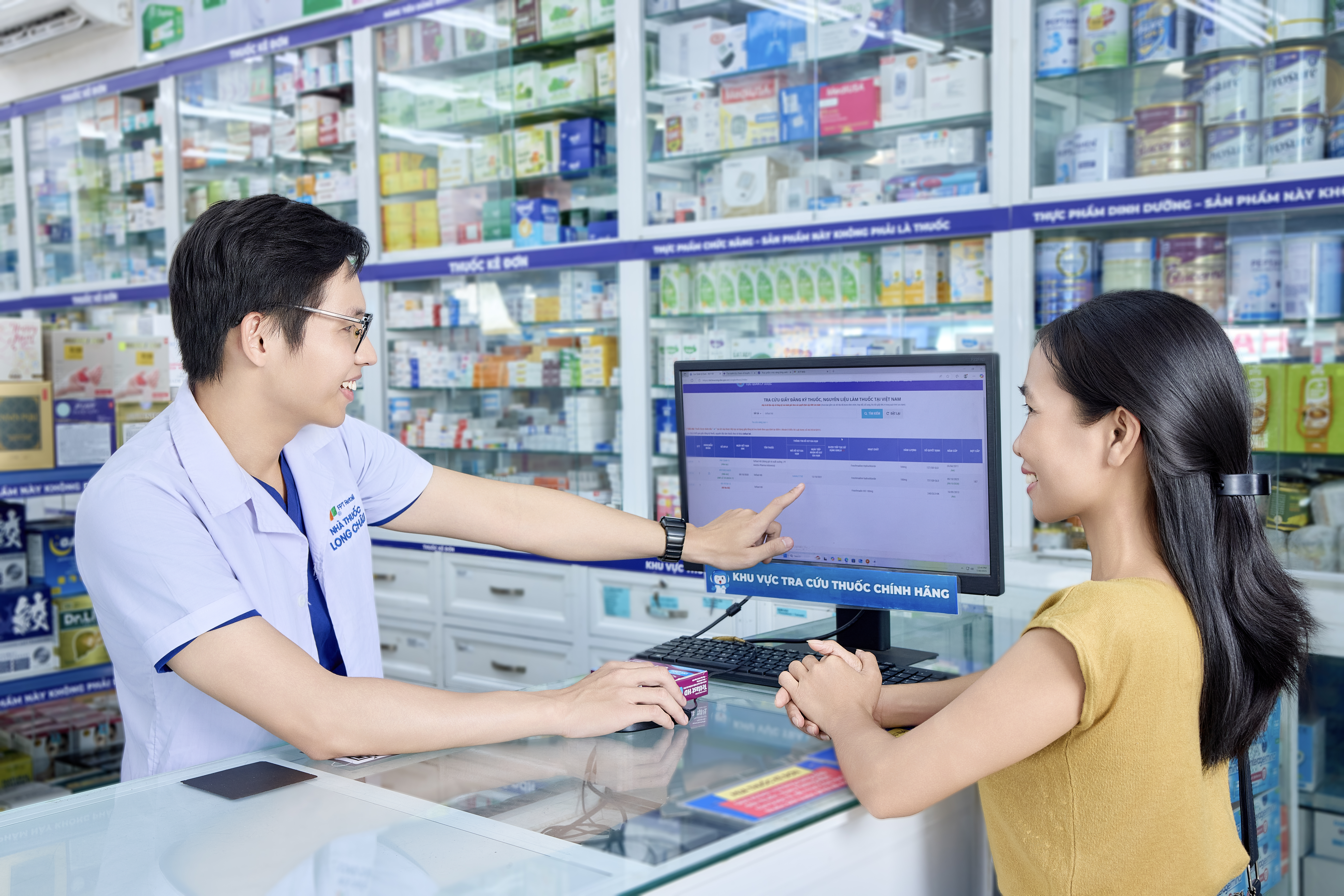 Long Châu nỗ lực thúc đẩy tính minh bạch trong hành trình chăm sóc sức khỏe cộng đồng thông qua nhiều hành động thiết thực, hướng đến bảo vệ người tiêu dùng và đóng góp vào quá trình lành mạnh hóa thị trường dược phẩm