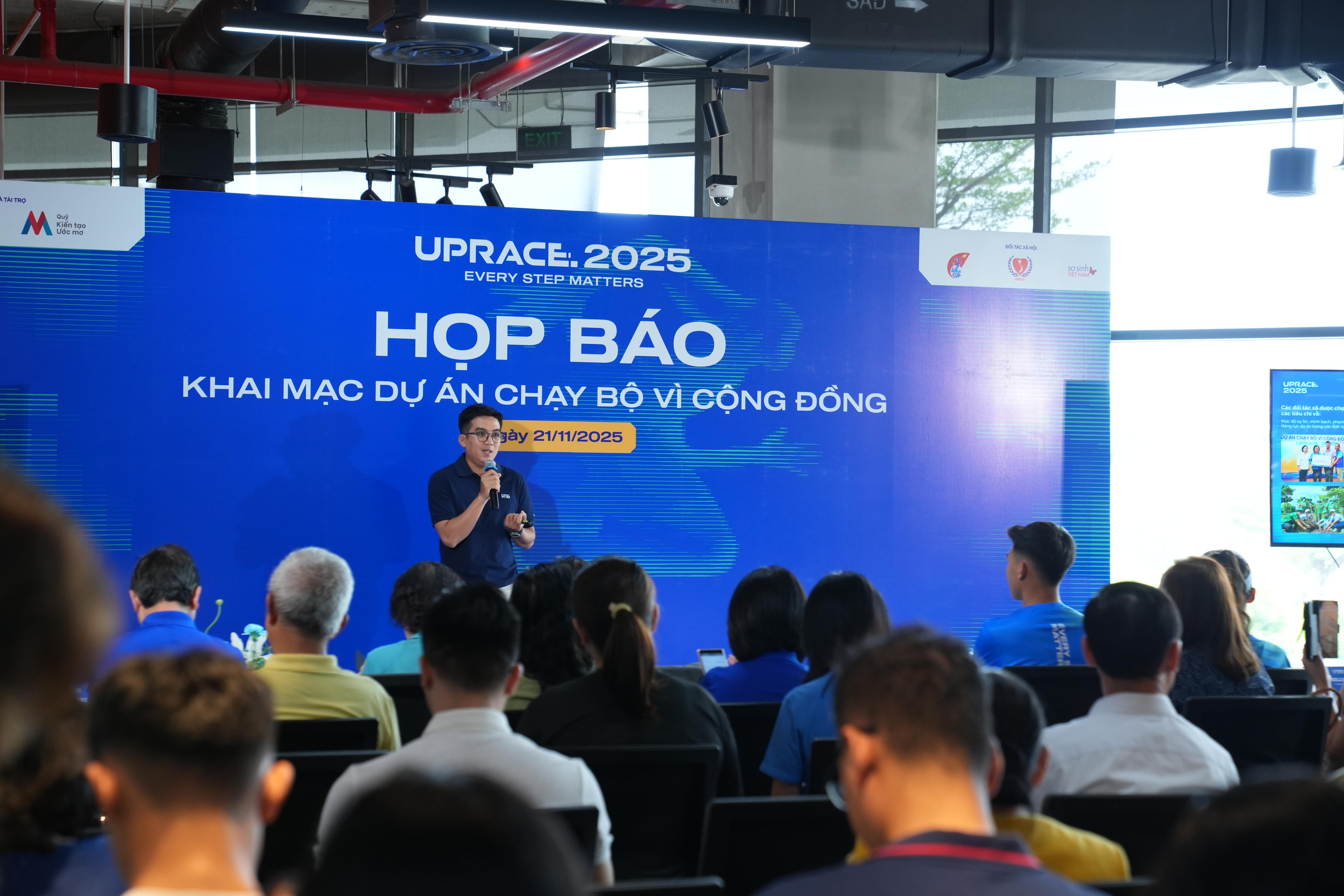 Dự &#225;n UpRace khởi động m&#249;a mới, khi mỗi bước chạy thắp th&#234;m một hy vọng - Ảnh 1