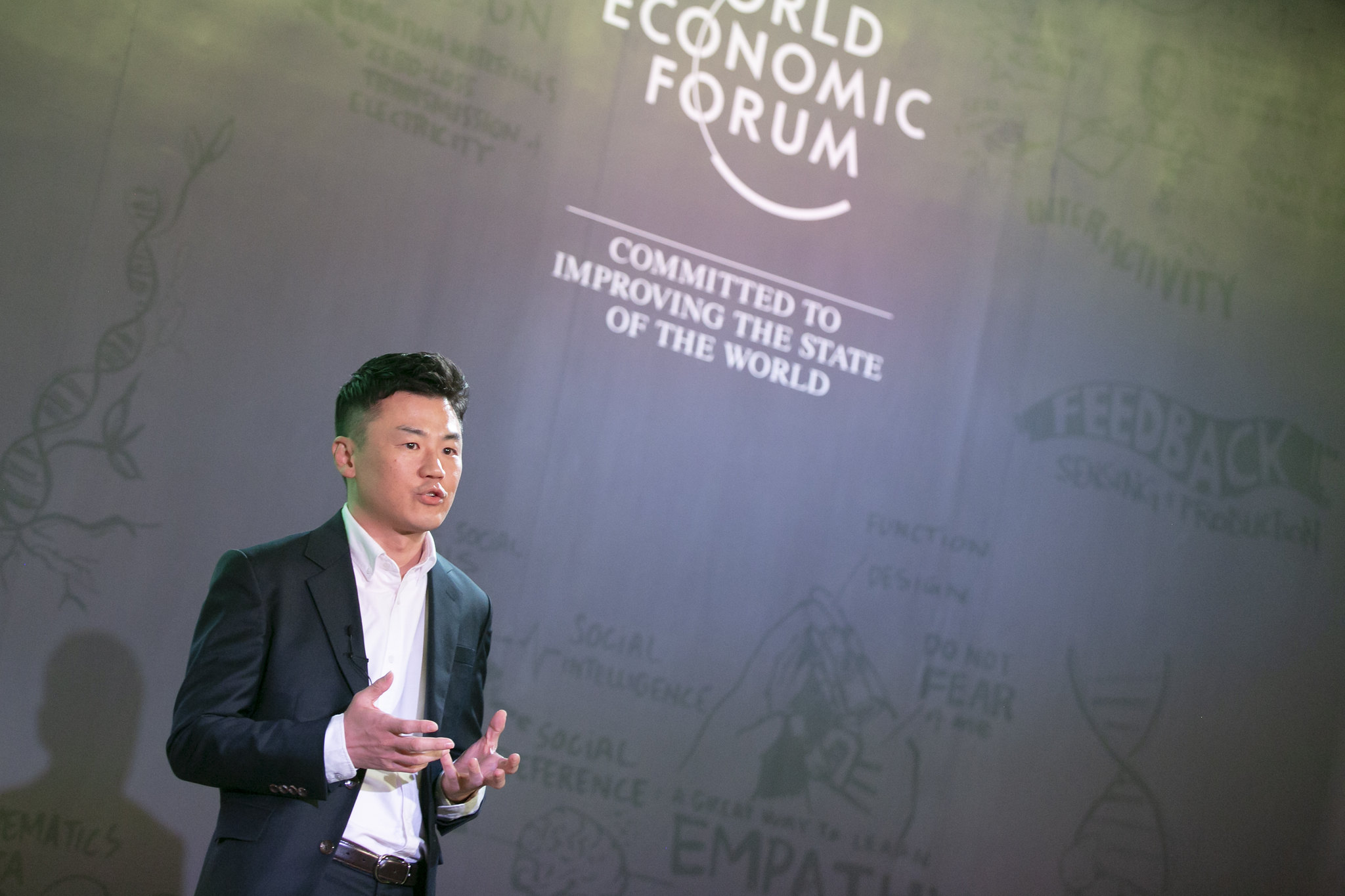 Trên sân khấu VinFuture, GS. Ho-Young Kim sẽ chia sẻ về triển vọng một thế hệ robot có khả năng thích ứng cao, bền bỉ và hiệu quả hơn. Ảnh: WEF  