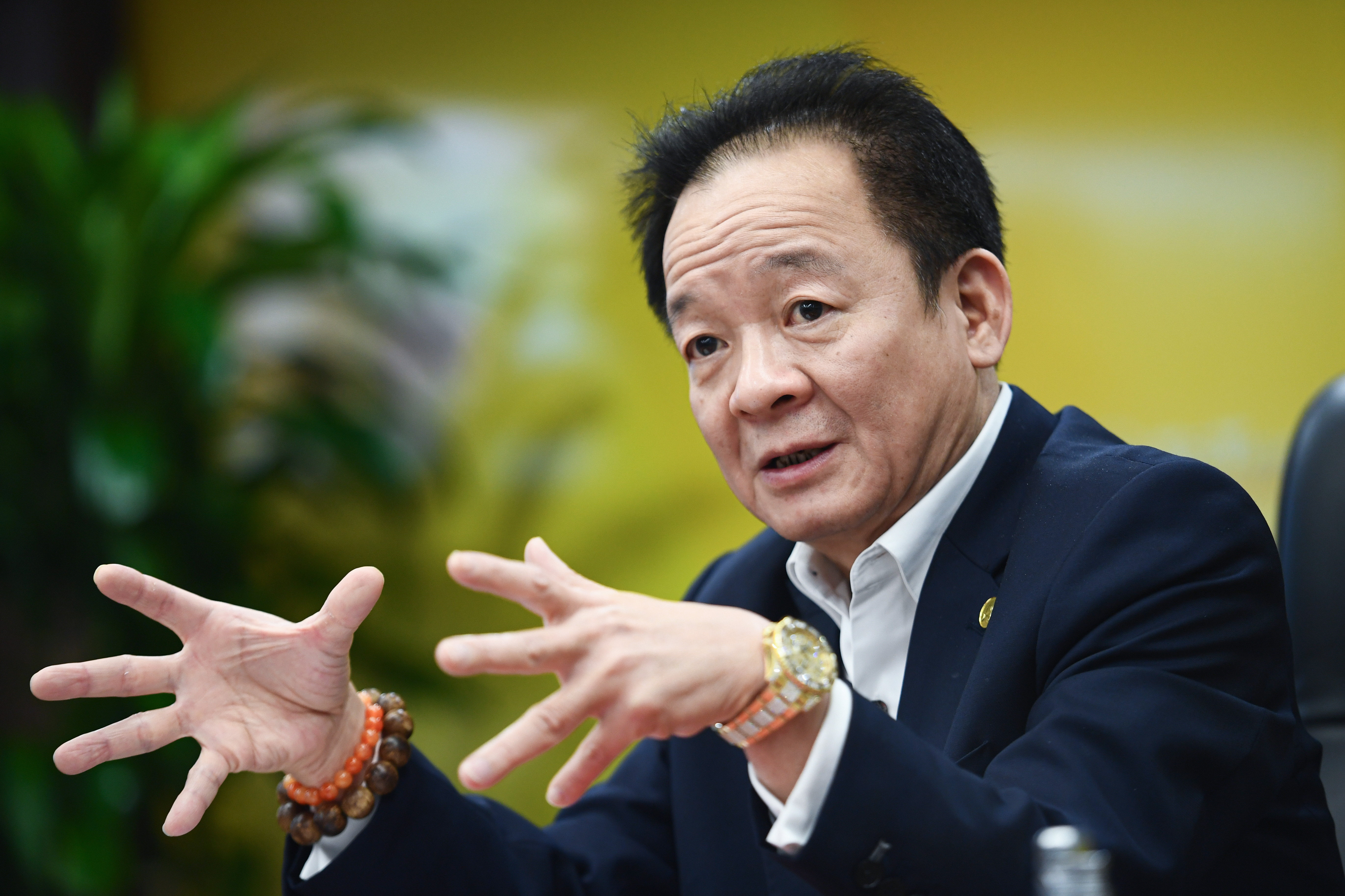 Theo Bầu Hiển, điều m&agrave; T&T Group hướng đến khi l&agrave;m h&agrave;ng kh&ocirc;ng ch&iacute;nh l&agrave; mang lại được lợi &iacute;ch cho người d&acirc;n, gi&aacute; trị cho doanh nghiệp v&agrave; đ&oacute;ng g&oacute;p v&agrave;o sự ph&aacute;t triển kinh tế - x&atilde; hội của đất nước.&rdquo; &nbsp;