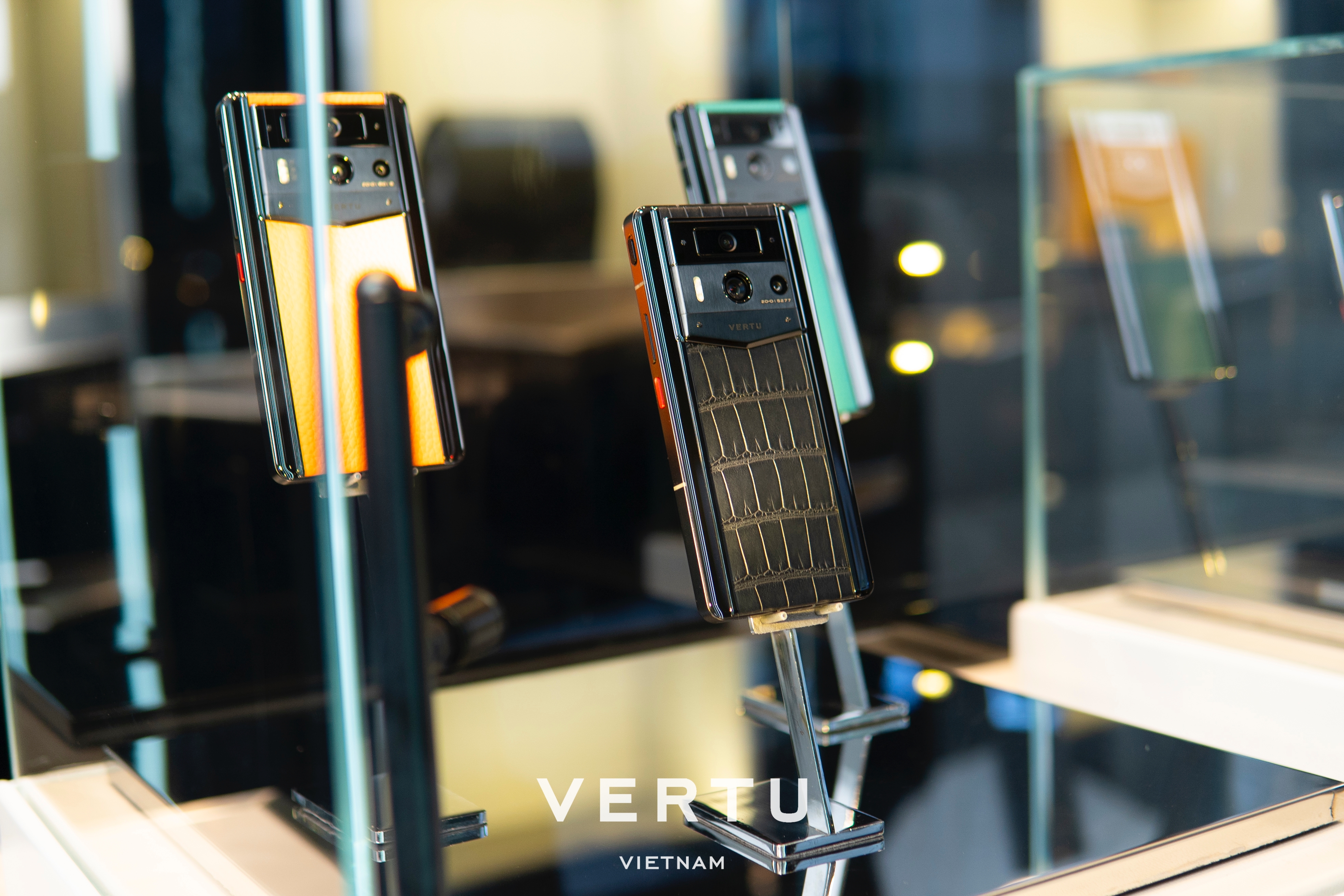 Điện thoại Vertu là một trong những món quà xa xỉ được chọn vào các dịp quan trọng cuối năm.  