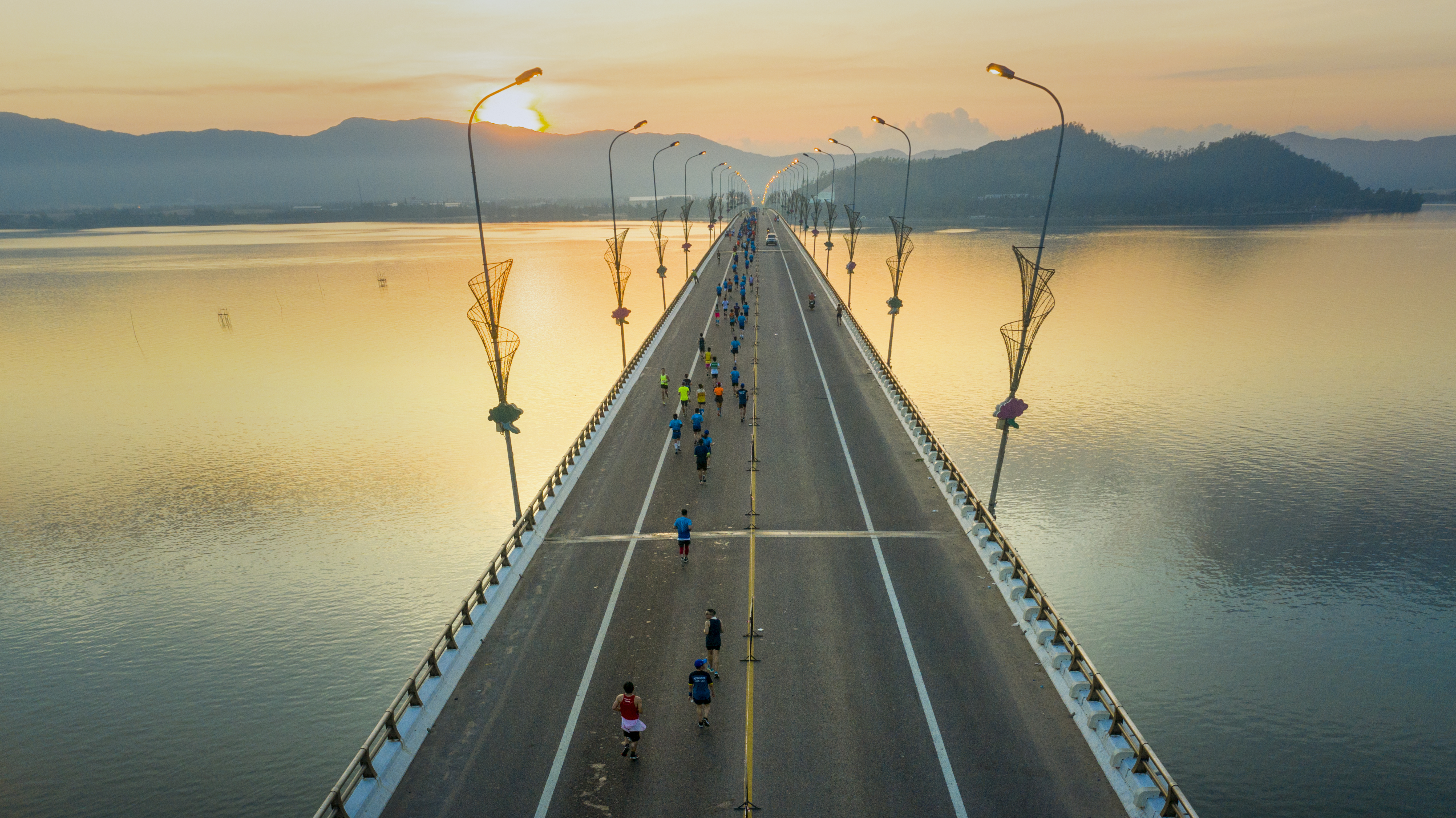 Thủ phủ du lịch Quy Nhơn: Cuộc thăng hạng với c&#250; h&#237;ch quyết định - Ảnh 2