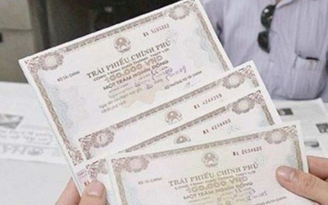 Từ 15/1/2024, thực hiện quy định mới về ph&#225;t h&#224;nh ri&#234;ng lẻ tr&#225;i phiếu Ch&#237;nh phủ - Ảnh 1