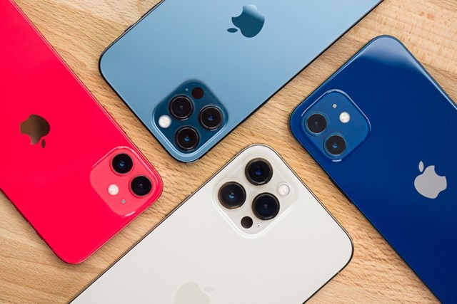 iPhone 13 cơ bản giữ nguy&ecirc;n thiết kế của iPhone 12.