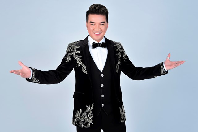 Ca sĩ Đ&agrave;m Vĩnh Hưng sẽ g&oacute;p mặt biểu diễn trong Dạ tiệc ng&ocirc;i sao (Stars by Night Party)