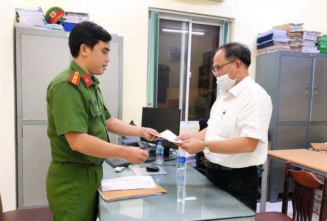 &Ocirc;ng Tất Th&agrave;nh Cang tại cơ quan điều tra.