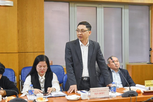 Đồng ch&iacute; Trần Anh Đức, Ph&oacute; Vụ trưởng phụ tr&aacute;ch&nbsp;Vụ C&aacute;c vấn đề chung về x&acirc;y dựng ph&aacute;p luật.&nbsp;