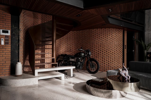 Căn penthouse đậm chất &#39;ng&#244;ng&#39; của một người chủ c&#243; tr&#225;i tim nghệ sĩ - Ảnh 11