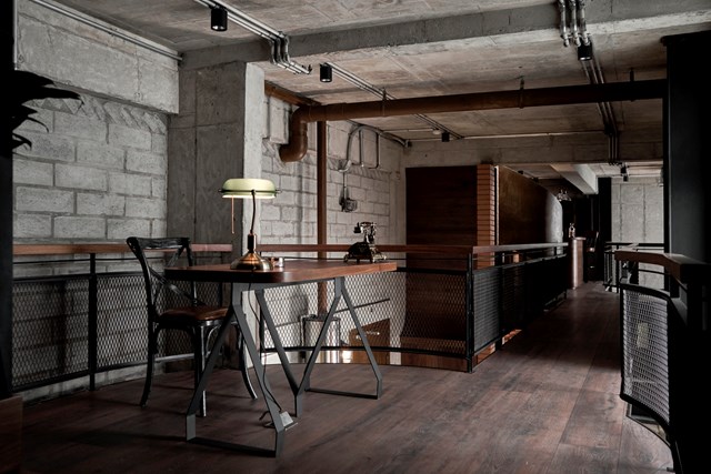 Căn penthouse đậm chất &#39;ng&#244;ng&#39; của một người chủ c&#243; tr&#225;i tim nghệ sĩ - Ảnh 9