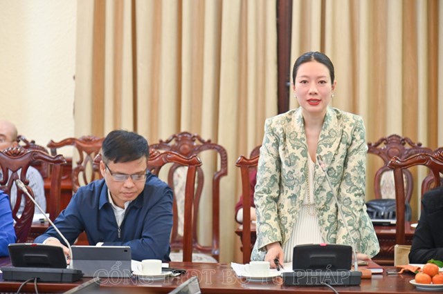 Đồng ch&iacute; L&ecirc; Thu Anh, Ph&oacute; Ch&aacute;nh Văn ph&ograve;ng Bộ. &nbsp;