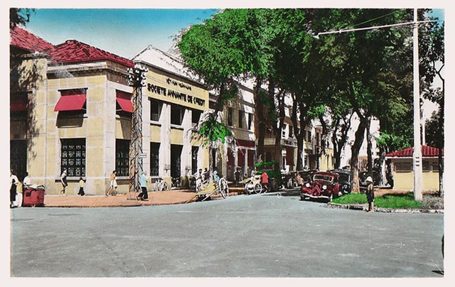 Trụ sở c&ocirc;ng ty t&iacute;n dụng An Nam (Việt Nam Ng&acirc;n h&agrave;ng) ở g&oacute;c Boulevard Charner v&agrave; Ohier, S&agrave;i G&ograve;n (g&oacute;c đại lộ Nguyễn Huệ v&agrave; T&ocirc;n Thất Nghiệp, TP HCM ng&agrave;y nay)