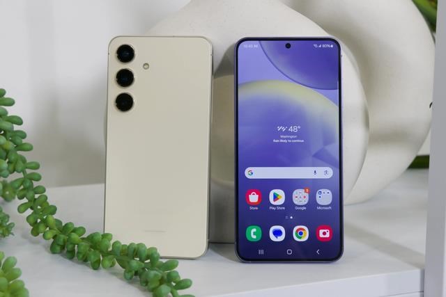 Samsung Galaxy S24 phải chăng đang được khen qu&#225; lời: &quot;Đ&#226;y l&#224; cảm nhận của t&#244;i sau 2 tiếng cầm tr&#234;n tay&quot; - Ảnh 4