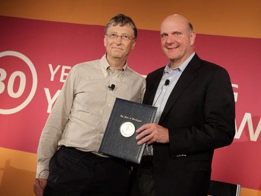 Gates v&agrave; Ballmer.