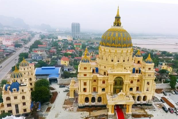 To&agrave; l&acirc;u đ&agrave;i ho&agrave;nh tr&aacute;ng ở Ninh B&igrave;nh