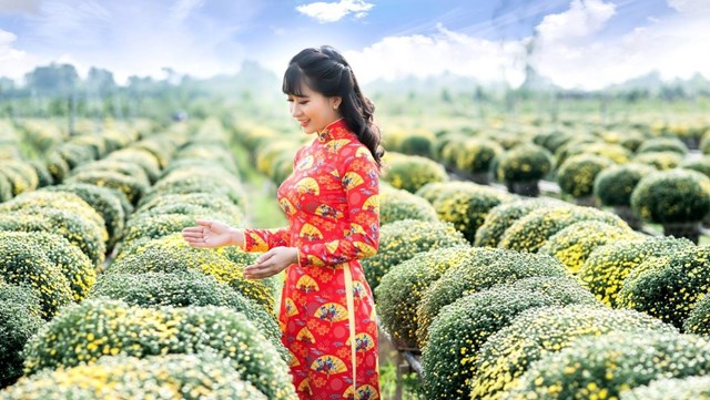 Khi tới Sa Đ&eacute;c kh&ocirc;ng du kh&aacute;ch n&agrave;o bỏ lỡ cơ hội c&oacute; được một tấm ảnh kỷ niệm tuyệt đẹp.