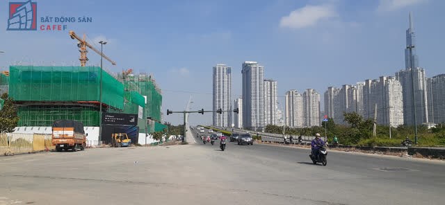 Ảnh Hạ Vy