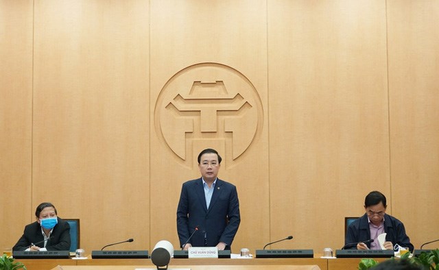 Quang cảnh cuộc họp.