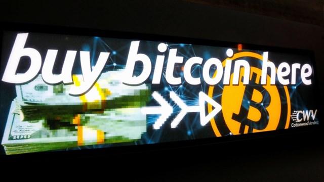 Bitcoin n&oacute;i ri&ecirc;ng v&agrave; tiền m&atilde; h&oacute;a n&oacute;i chung đang c&oacute; sức ảnh hưởng lớn đến thị trường t&agrave;i ch&iacute;nh thế giới.&nbsp;