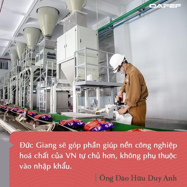 Người kế nghiệp ở Ho&#225; chất Đức Giang: Đi Mercedes S500 ở tuổi 3x, lớn l&#234;n trong bụi ho&#225; chất v&#224; tham vọng doanh thu 10.000 tỷ - Ảnh 7