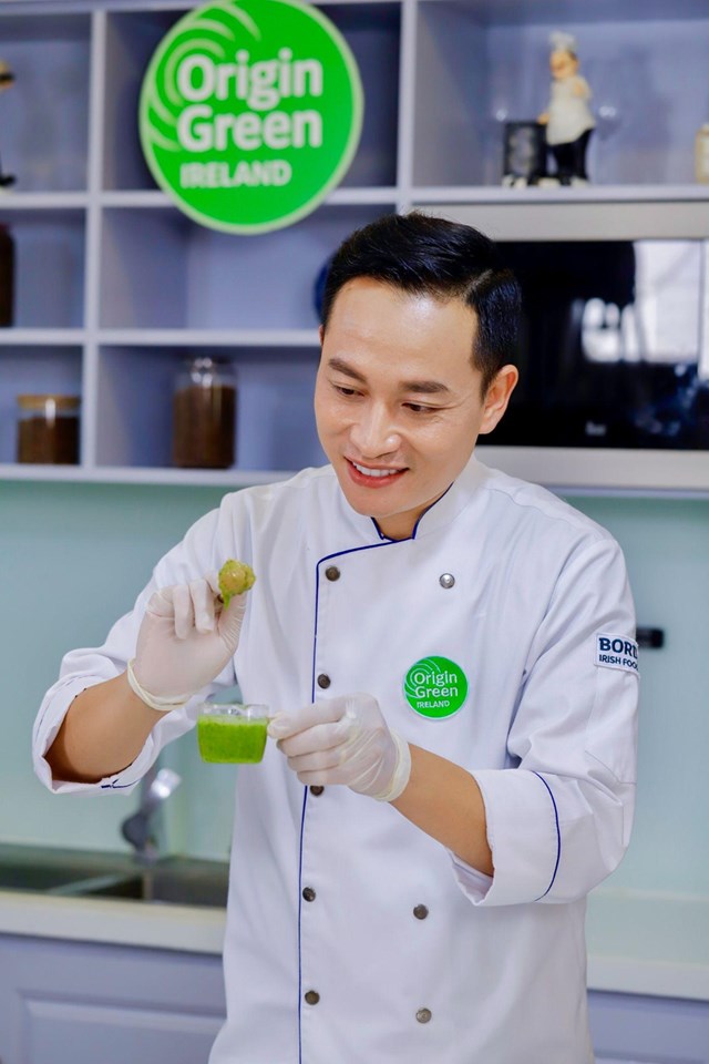 Chef Ryan Pham mang trong m&igrave;nh sứ mệnh lan tỏa ẩm thực Việt ra thị trường thế giới. Nguồn: NVCC