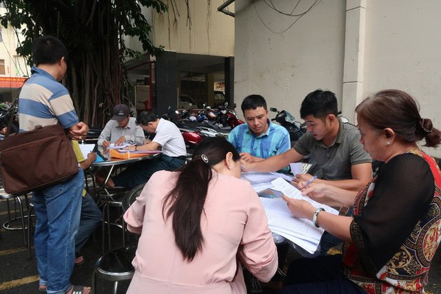 C&aacute;c nạn nh&acirc;n tố c&aacute;o Alibbaba
