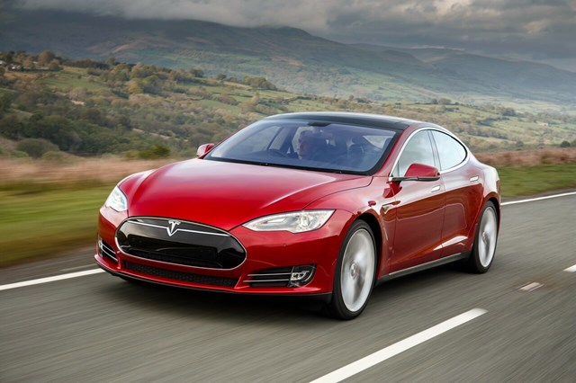 Cần bao nhi&#234;u tiền để mua xe Tesla? - Ảnh 2