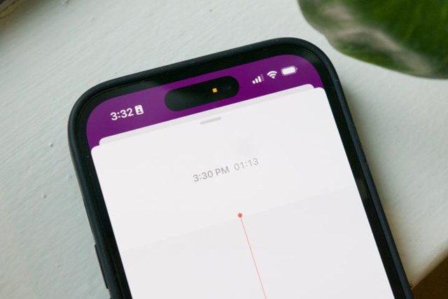 iPhone cứ hiện l&#234;n chấm nhỏ m&#224;u xanh v&#224; m&#224;u cam l&#224; bị l&#224;m sao: C&#243; phải điện thoại đ&#227; bị hack? - Ảnh 2