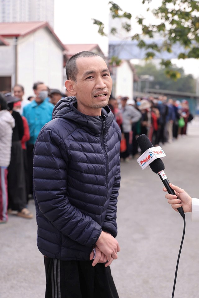&Ocirc;ng Đinh Thanh B&igrave;nh gửi lời cảm ơn tới B&aacute;o ph&aacute;p luật Việt Nam v&agrave; c&aacute;c nh&agrave; hảo t&acirc;m.