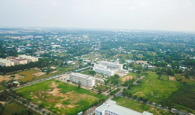 Gi&aacute; đất ở Đ&agrave; Nẵng thuộc diện cao so với nhiều địa phương. Ảnh:&nbsp;Đo&agrave;n Nguy&ecirc;n.