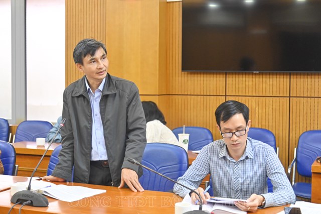Đại diện Bộ Nội vụ cho &yacute; kiến tại phi&ecirc;n thẩm định &nbsp;