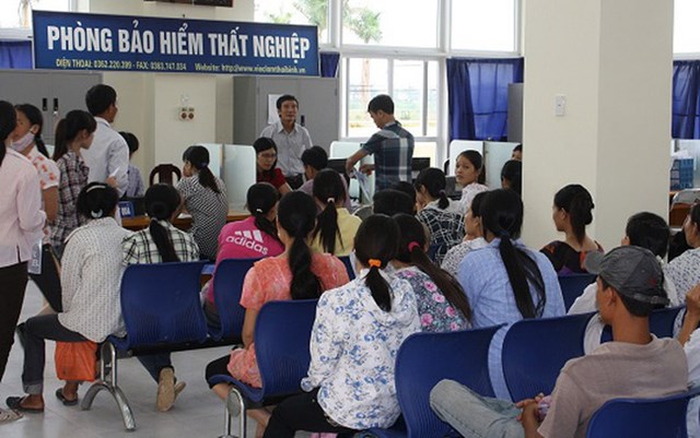 Chỉ hơn 32% người trong độ tuổi lao động tham gia BHXH - Ảnh 1