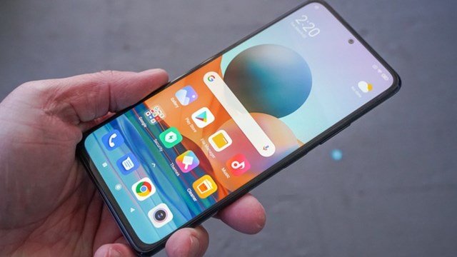 M&aacute;y d&ugrave;ng m&agrave;n h&igrave;nh 6,67 inch, tấm nền AMOLED, tần số qu&eacute;t 120 Hz. Cấu h&igrave;nh của sản phẩm gồm chip Snapdragon 732G, RAM 8 GB. Hệ thống 4 camera sau của model n&agrave;y gồm camera ch&iacute;nh 108 MP, ống k&iacute;nh g&oacute;c si&ecirc;u rộng 8 MP, camera tele 5 MP v&agrave; camera đo độ s&acirc;u 2 MP.