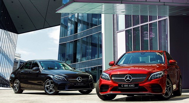 Mercedes C180 AMG c&oacute; gi&aacute; cao hơn 100 triệu đồng so với bản ti&ecirc;u chuẩn. Ảnh:&nbsp;Mercedes