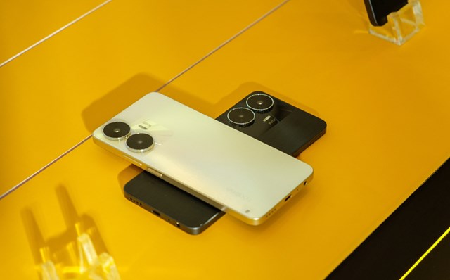 Cận cảnh realme C55: Mini Capsule gi&#225; &#39;b&#236;nh d&#226;n&#39; m&#224; ngỡ  iPhone 14 Pro - Ảnh 7