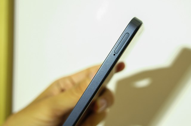 Cận cảnh realme C55: Mini Capsule gi&#225; &#39;b&#236;nh d&#226;n&#39; m&#224; ngỡ  iPhone 14 Pro - Ảnh 12