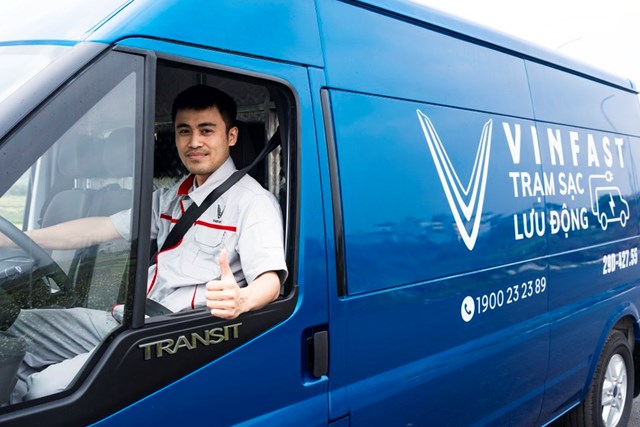 Cận cảnh d&#224;n xe Sạc pin lưu động &#39;kh&#244;ng c&#243; ng&#224;y nghỉ&#39; của VinFast - Ảnh 7
