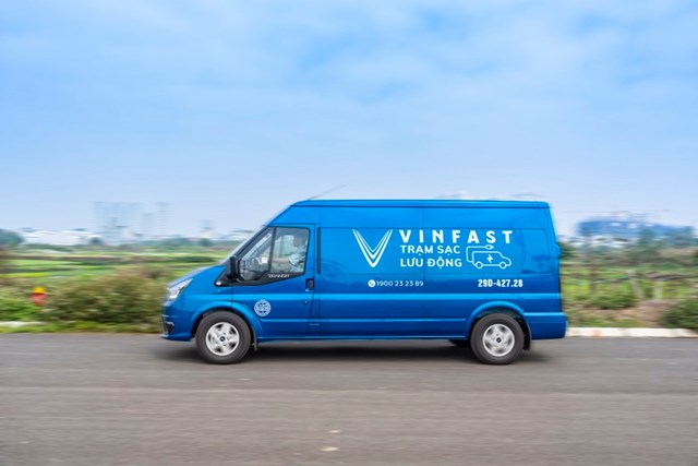 Cận cảnh d&#224;n xe Sạc pin lưu động &#39;kh&#244;ng c&#243; ng&#224;y nghỉ&#39; của VinFast - Ảnh 8