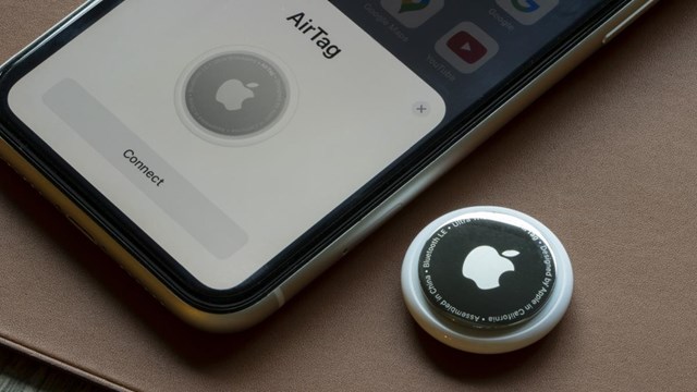 AirTag bị lợi dụng để r&#236;nh rập người d&#249;ng, Apple đối mặt đơn kiện tập thể từ h&#224;ng chục nạn nh&#226;n - Ảnh 1
